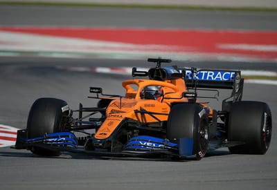 Analysis: McLaren Considering F1 Team Shares Sale