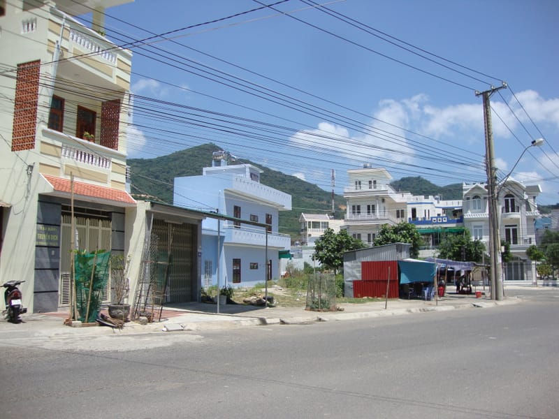 Nhóm thợ xây dựng sửa chữa nhà ---gửi thư nhanh toàn quốc bằng email  pv bank