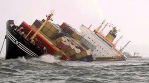 Nghề cuớp tiền công ty bảo hiểm hàng hóa và vắng tàu thủy ở cảng biển