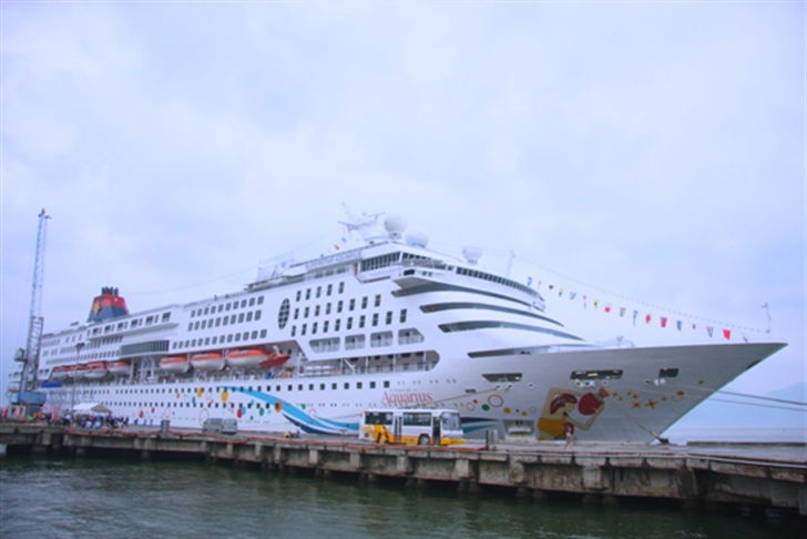 Danh sách tàu: Kế hoạch tàu vào cảng chân mây huế 2019