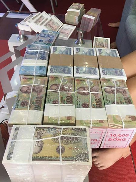 tuyển 100 nhân viên luơng 15 triệu vnd/tháng