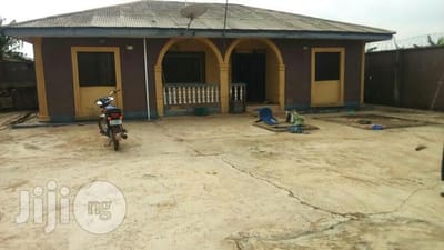 3 Bedroom apartment for sale in Ikorodu