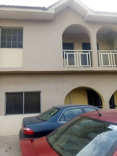 Block of 4flat at Ikosi Ketu