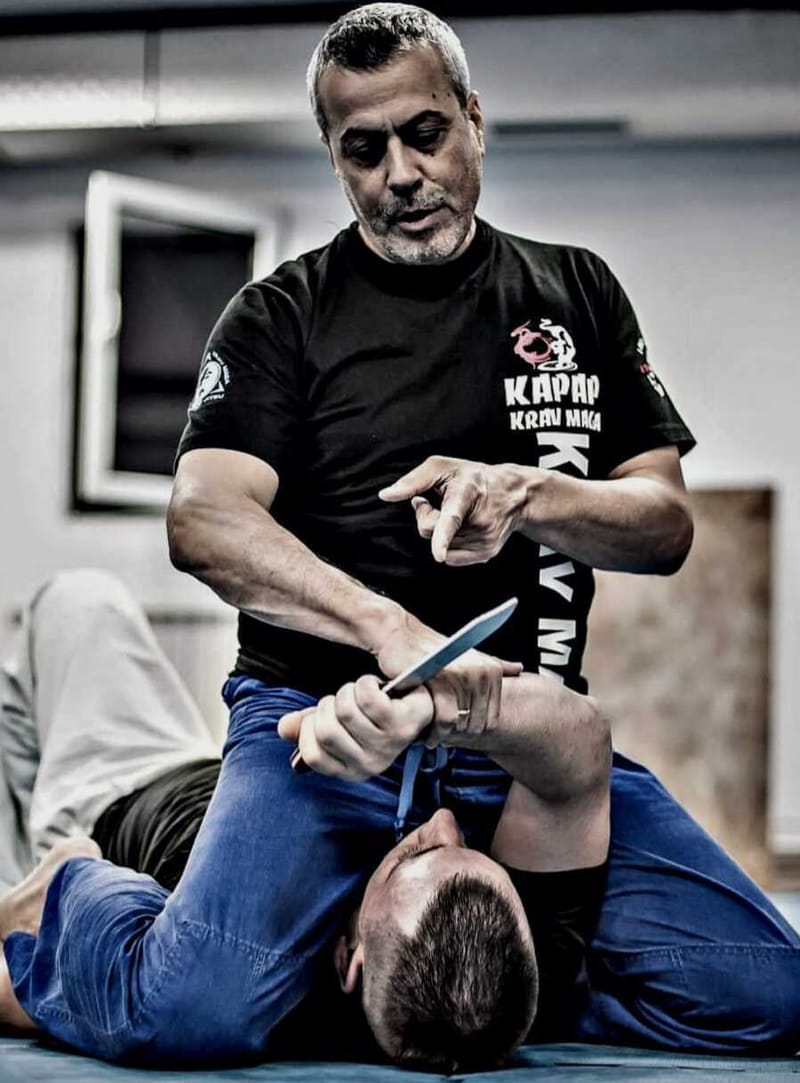 Curso intensivo de instructor de Kapap