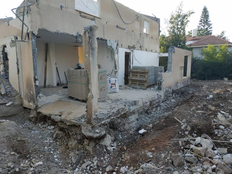 חיזוק יסודות ותוספת למבנה 