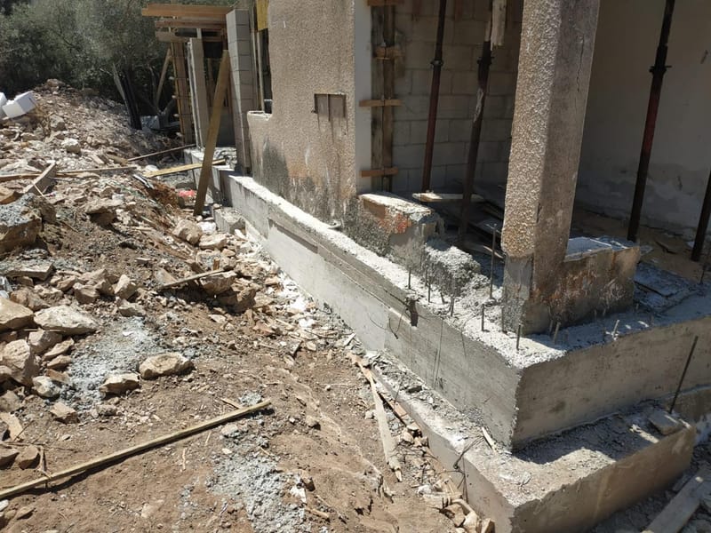 חיזוק יסודות ותוספת למבנה 