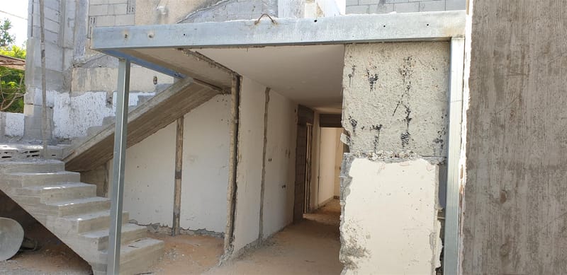 חיזוק יסודות ותוספת למבנה 