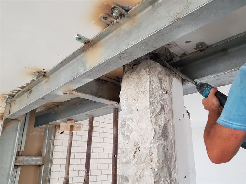 חיזוק יסודות והורדת עמוד