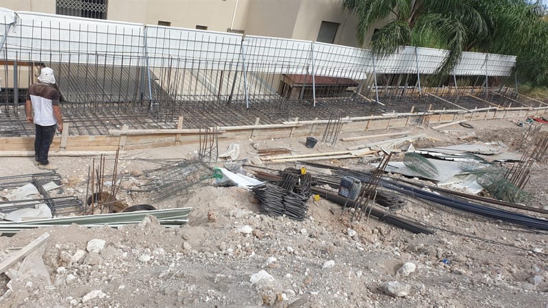 קירות תמך על גבי מדרון 