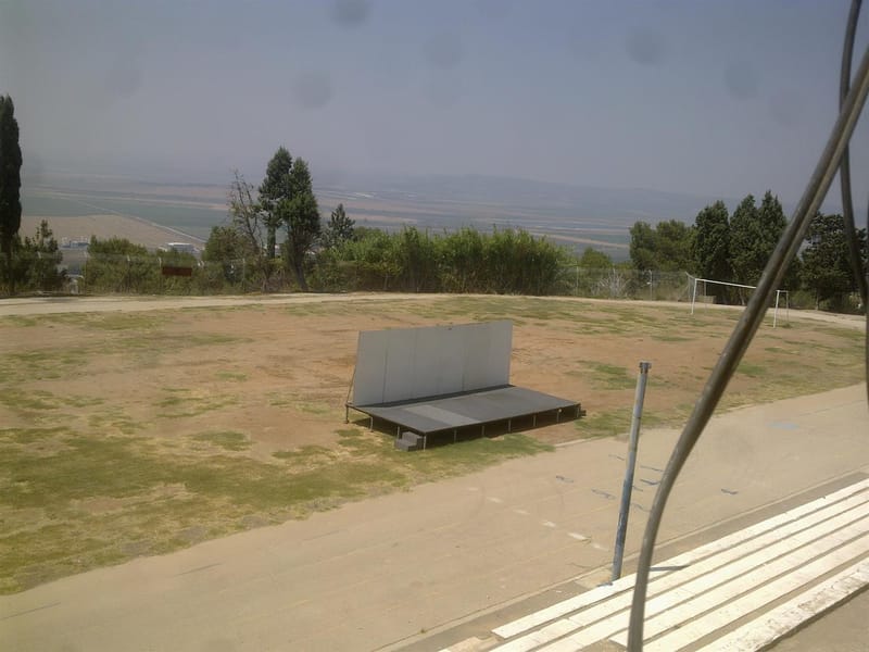 אדריכלות וקונסטרוקציה - מגרשי ספורט