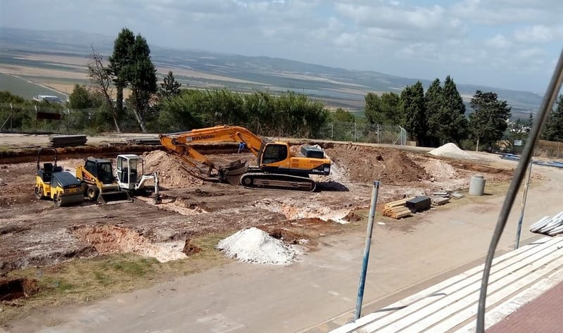 אדריכלות וקונסטרוקציה - מגרשי ספורט