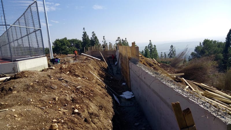 אדריכלות וקונסטרוקציה - מגרשי ספורט
