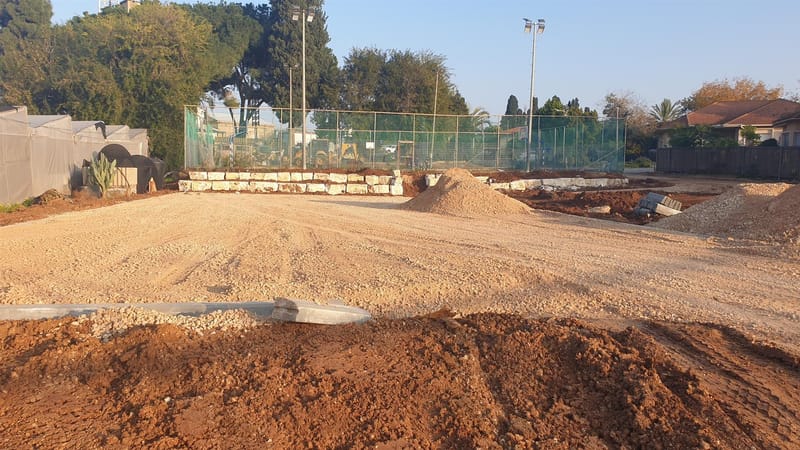 מגרש מיניפיצ' - כפר פינס