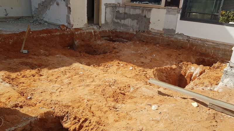 חיזוק יסודות במבנה בפרדס חנה 