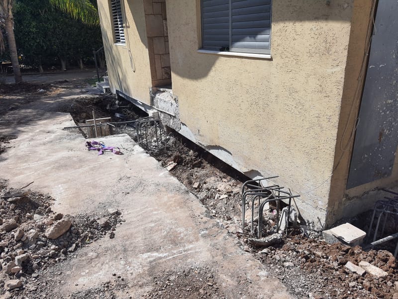 חיזוק יסודות וייצוב מבנה