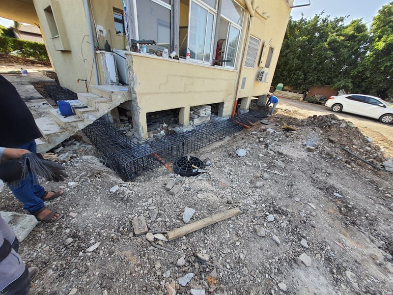 חיזוק יסודות וייצוב מבנה