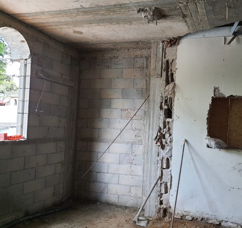 חיזוק יסודות והורדת עמוד 