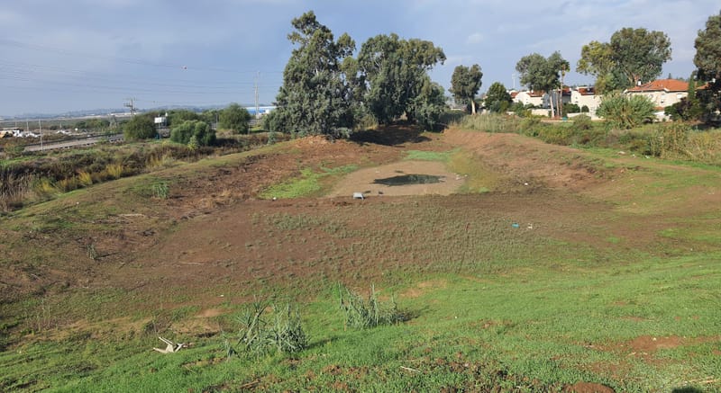 פארק נחל עקרון - מזכרת בתיה