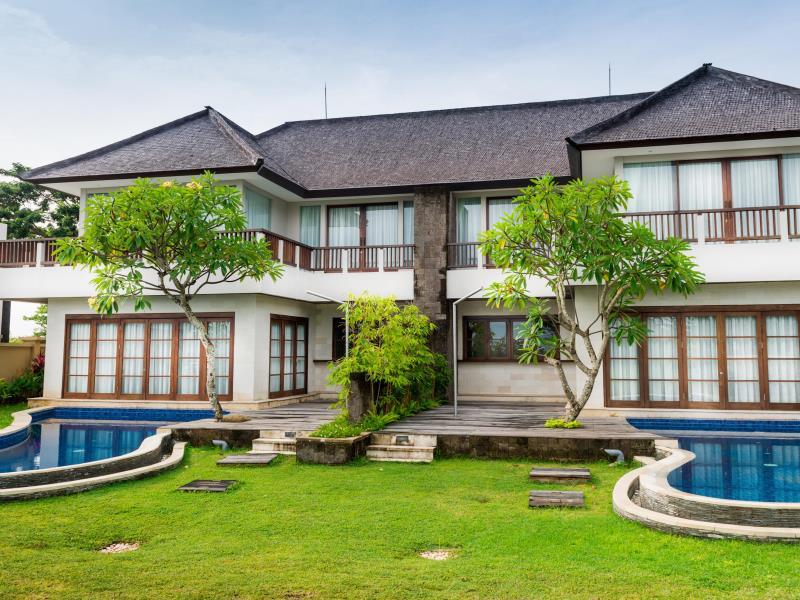 Proyek Renovasi Villa di Bali