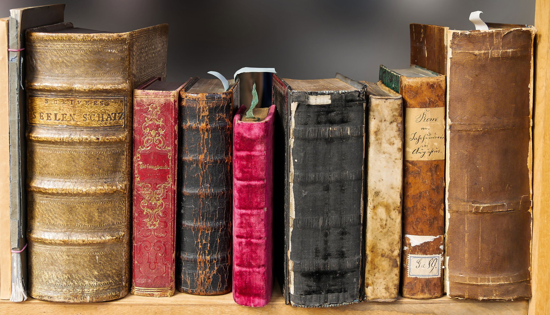 BOOKS RECOMMENDED FOR NEET