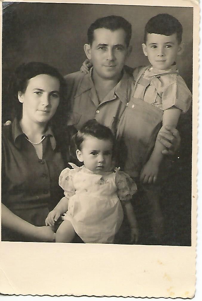 אהרן, רות, יוסי ומיכל 1950