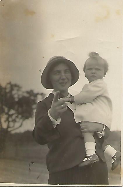 אלזה ועליזה ברג 1931