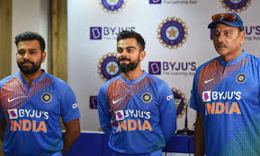 प्यूमा और एडिडास टीम इंडिया किट प्रायोजन के लिए प्रतिस्पर्धा कर सकते हैं