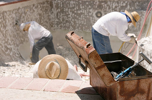 Pool Repair Service: What to Know