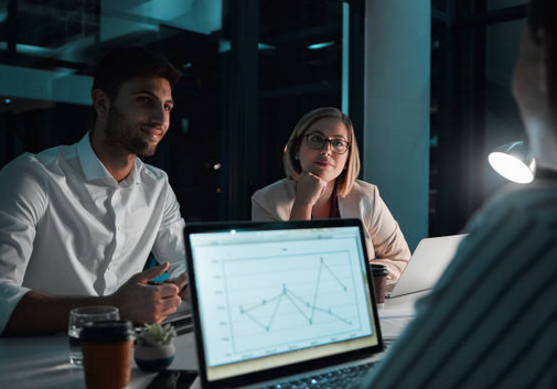 Factors to Consider When Selecting an Online Construction College