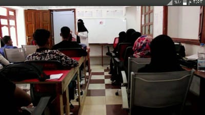 من نحن image