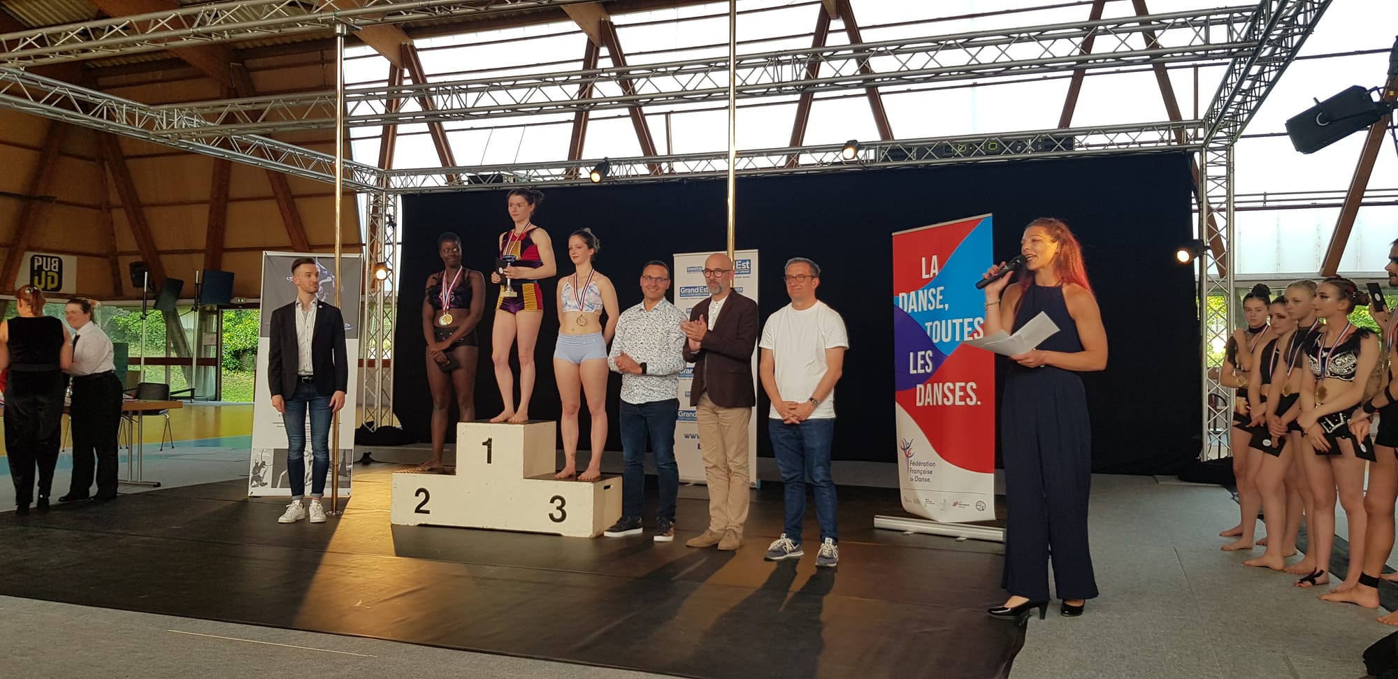 Les compétitions de pole dance