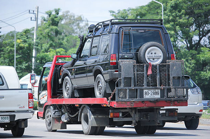 Guidelines to Follow When Selecting Car Hauling Services