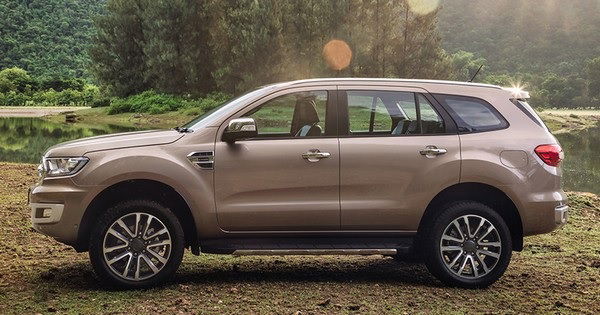 2019 Ford Everest