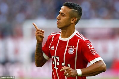 Manchester United and Chelsea keen on £62m Bayern Munich midfielder Thiago Alcantara