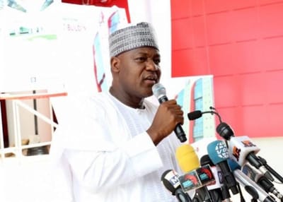 National Assembly invasion: Speaker Dogara hails lawmakers’ resistance