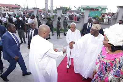 Obasanjo Arrives Akwa Ibom For A Worship Service With Gov Udom(pics)