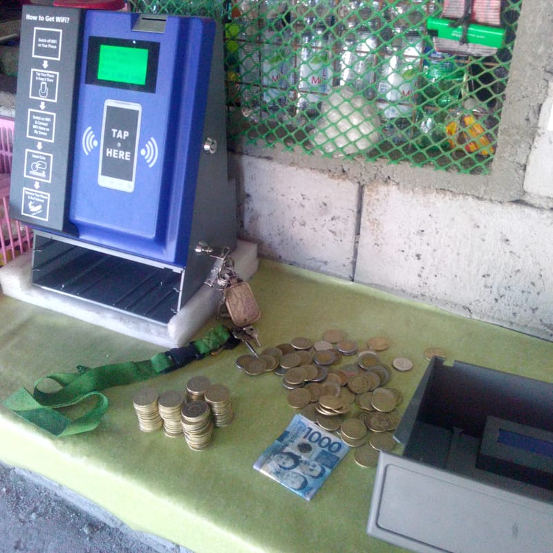 Piso wifi vending machine.