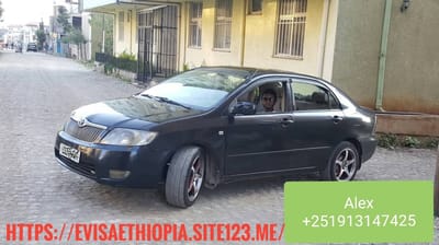 السواق اليكس سيارة كورولا نظيفة