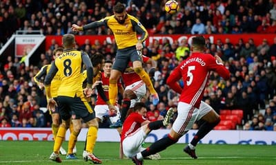 Premier League - Manchester United et Arsenal font match nul