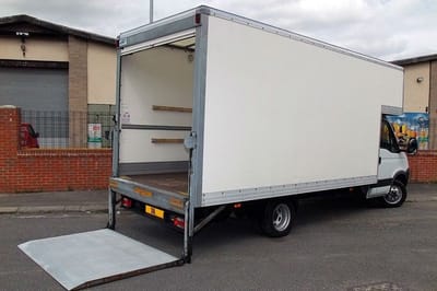  Student Moving Van Hire image