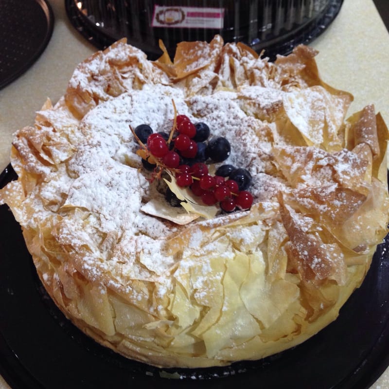 Shaikha monira - الشيخة منيرة