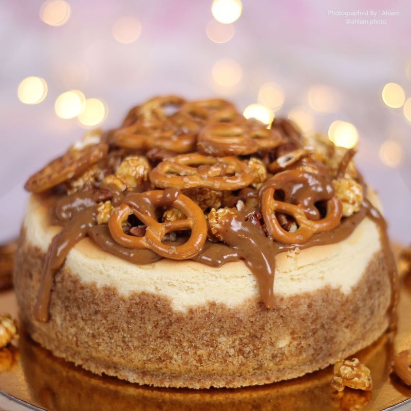 سولتيد كراميل تشيزكيك - Salted caramel cheesecake
