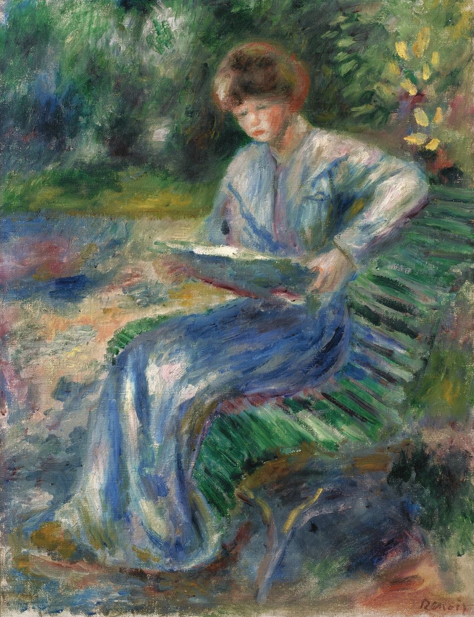 Femme lisant sur un banc