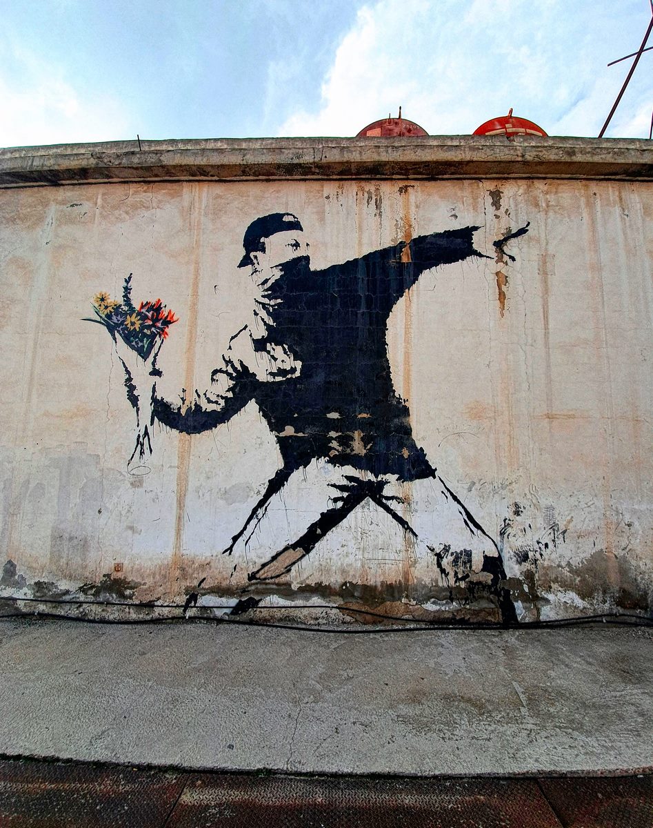 Love is in the Air (7) Flower chucker