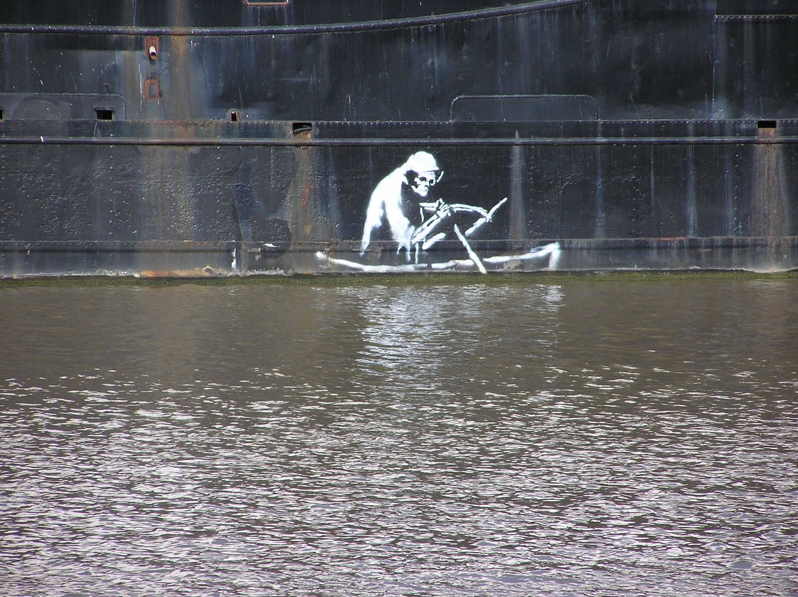 Skeleton on the thekla arp