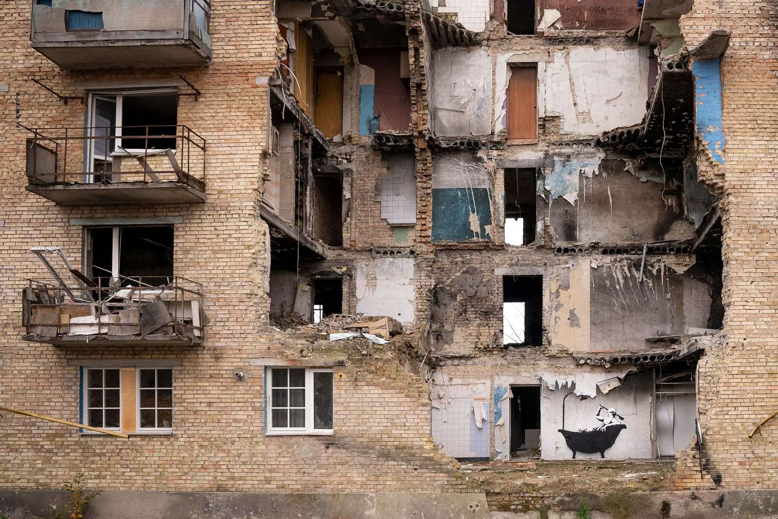 Ukraine (3)