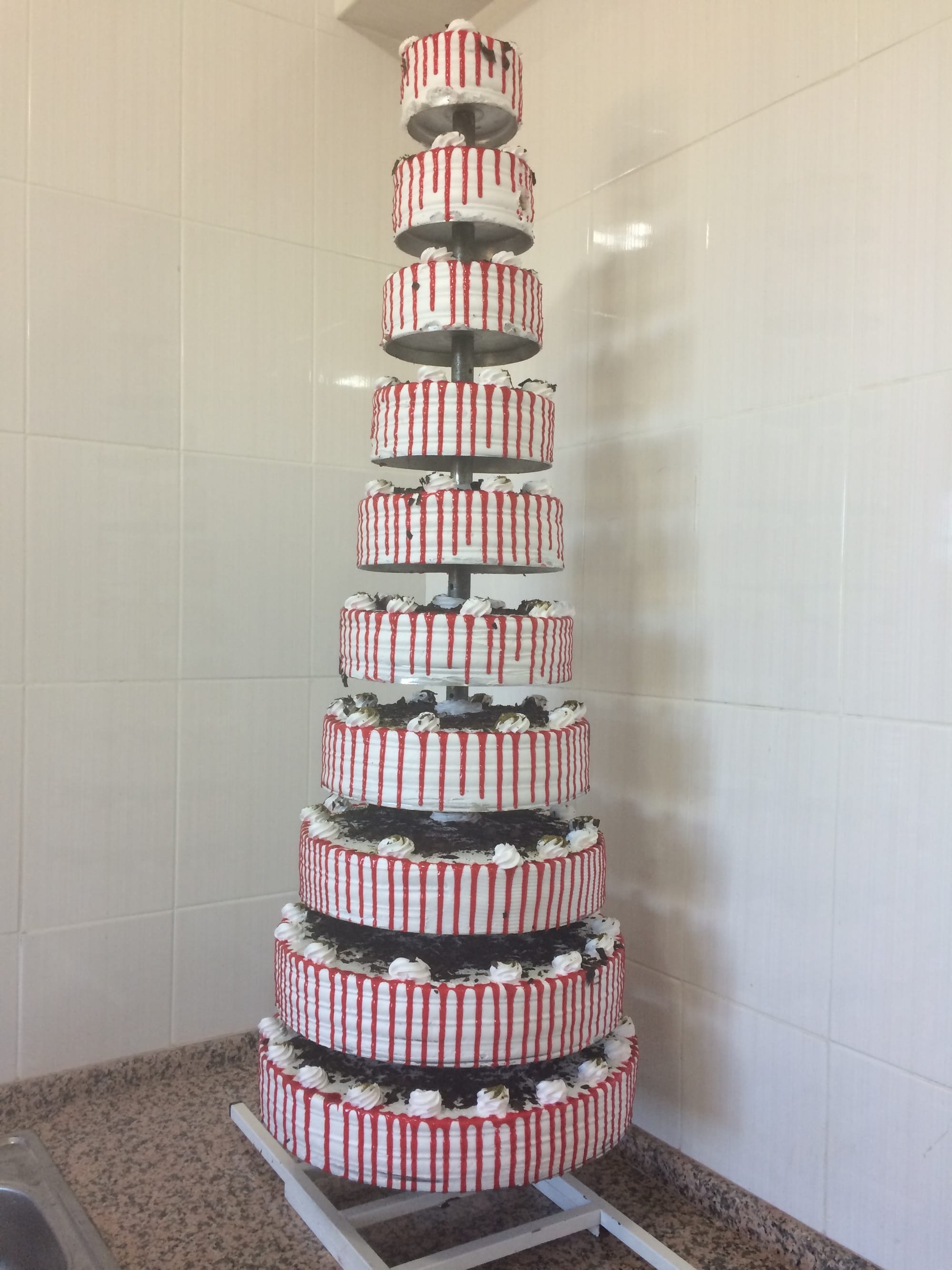 10 katlı yaş pasta
