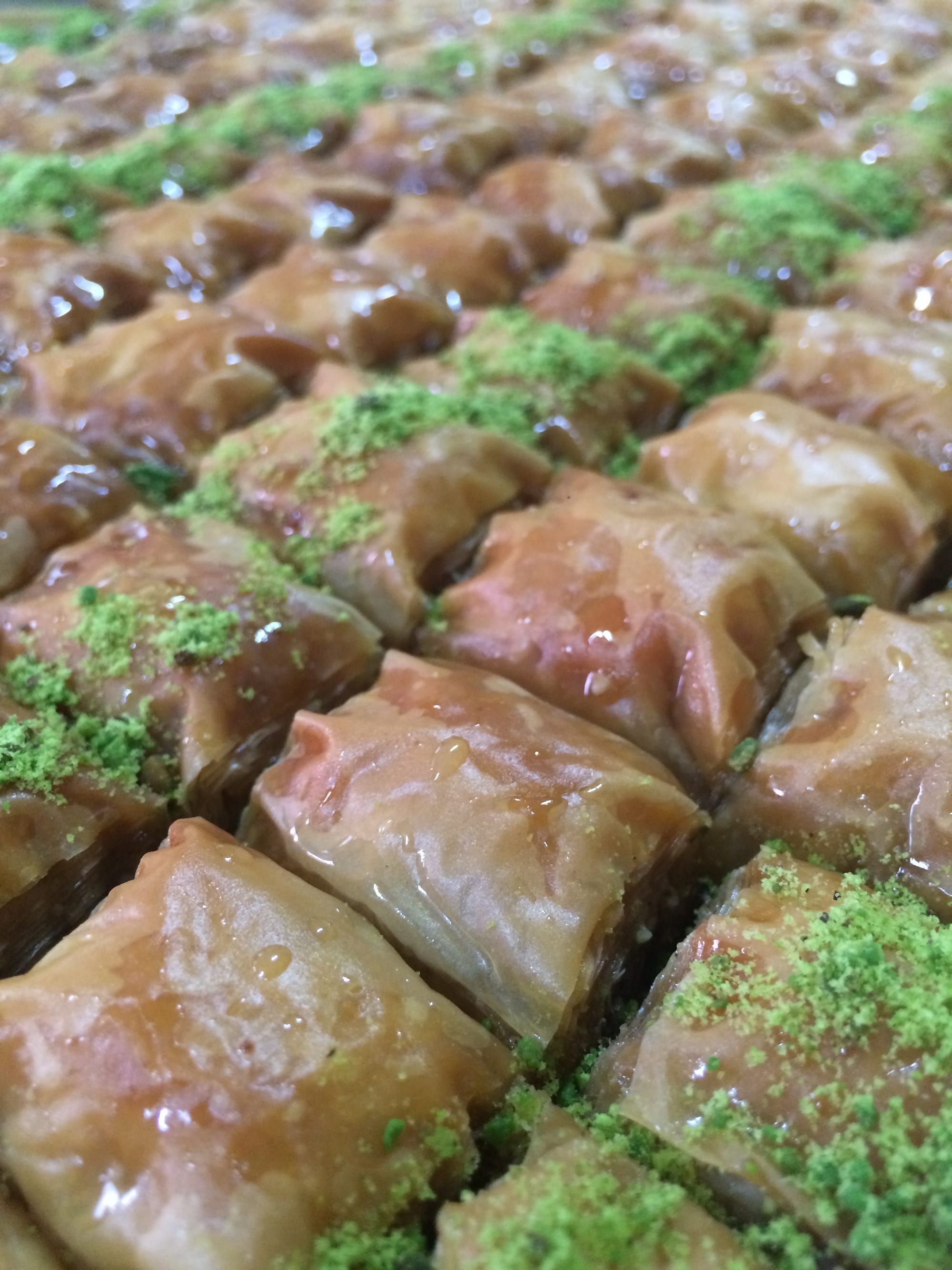 cevizli özel baklava