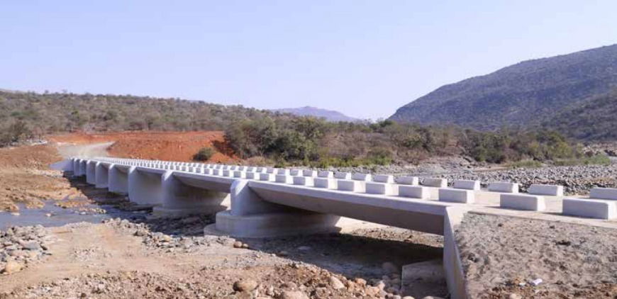 Mahlaba Bridge connecting Msinga - Majozi district and Nquthu