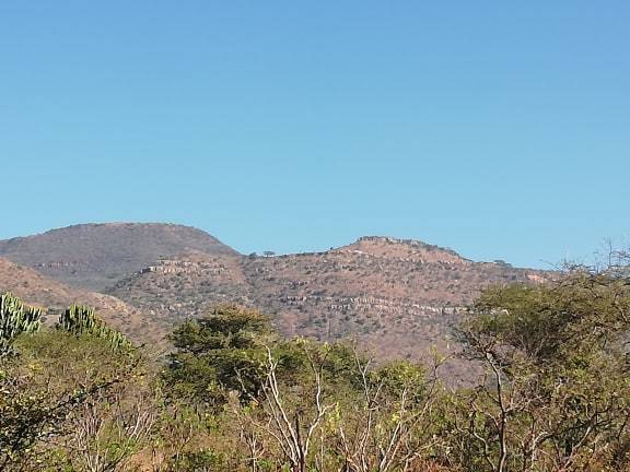 Another Manzimhlophe view from below - Phakwe - MaBomvini